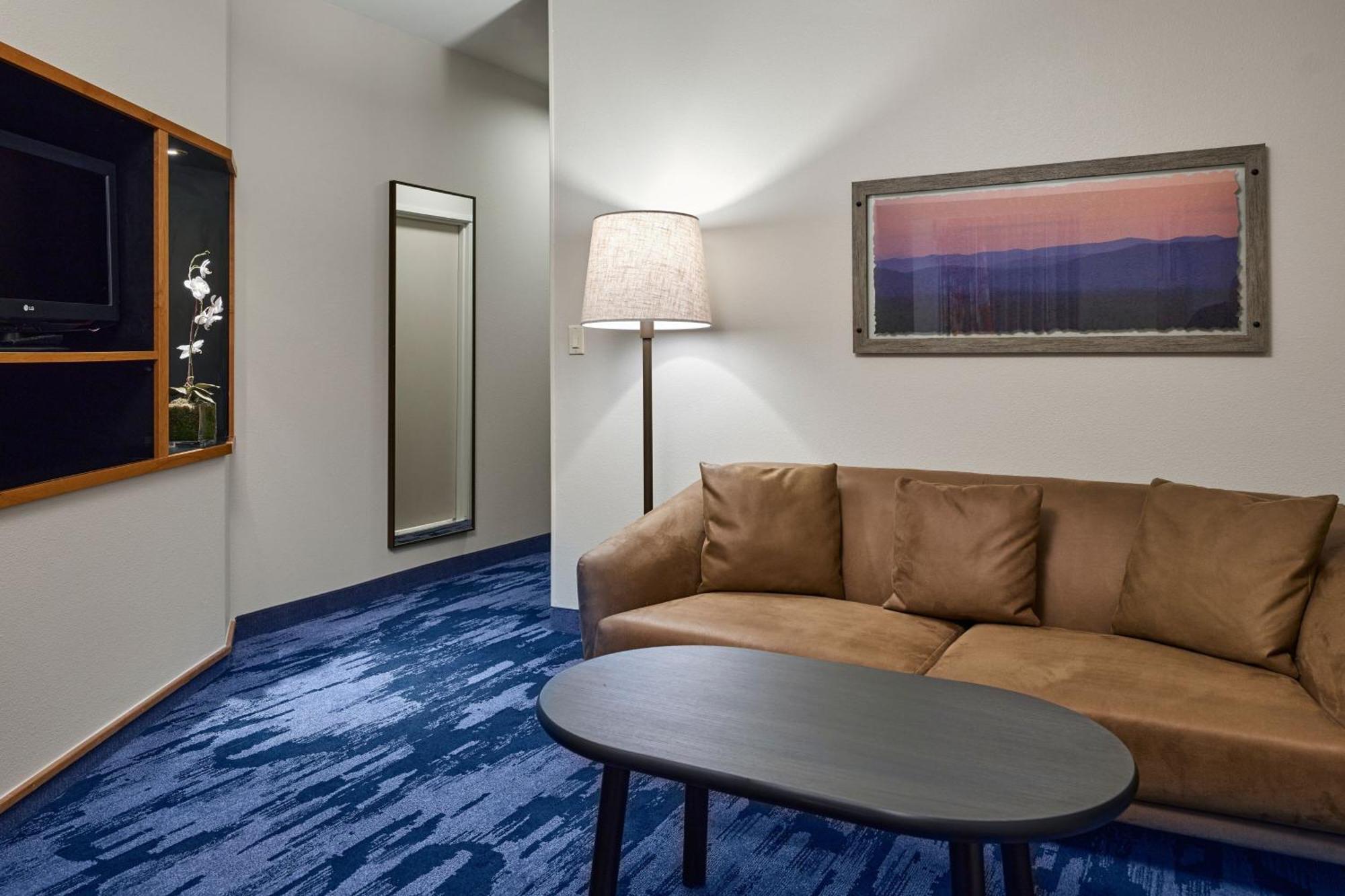 Fairfield Inn & Suites Burlington Exteriör bild